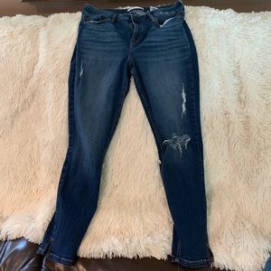 Ladies crop skinny jeans